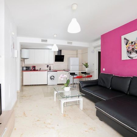 Apartamentos Salamanca Malaga Phòng bức ảnh