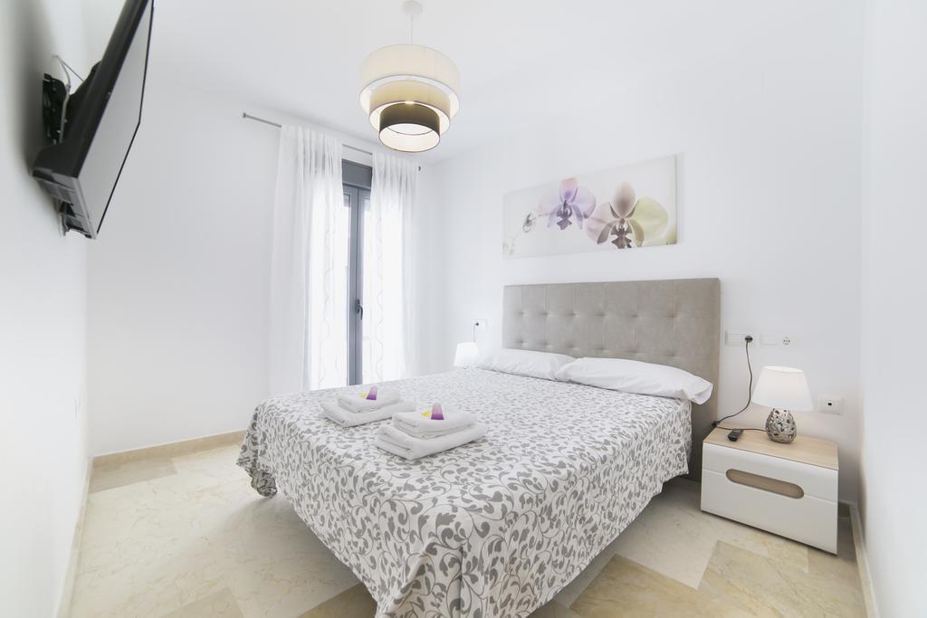Apartamentos Salamanca Malaga Phòng bức ảnh
